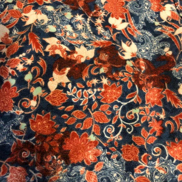 Lularoe leggings - Picture 3 of 3
